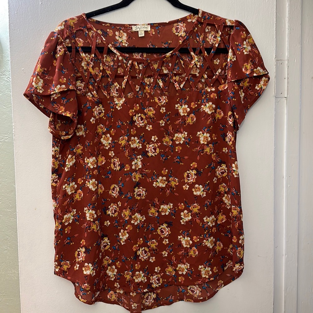Floral top